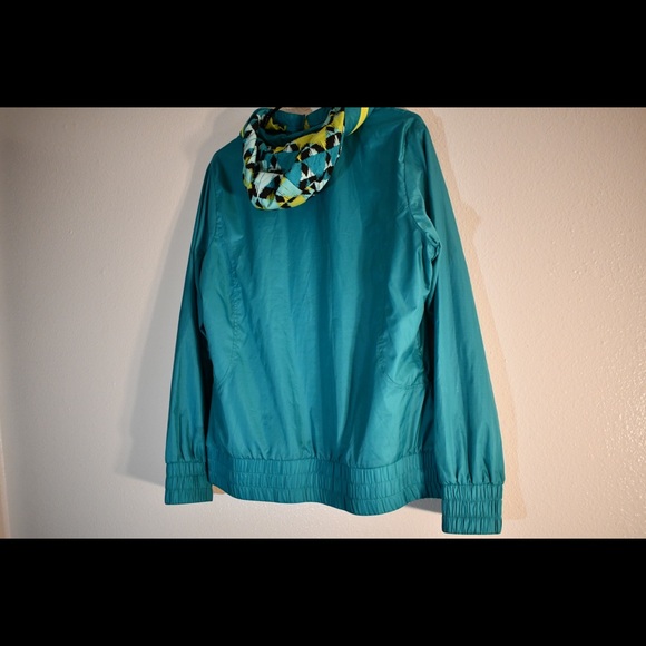 Jacket - Picture 3 of 5